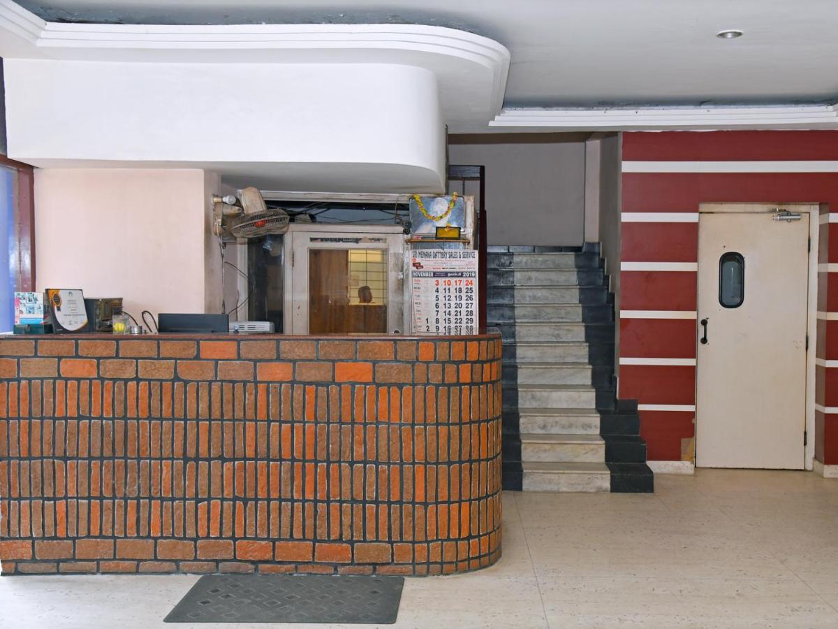 Hotel Aditya Pondicherry Esterno foto