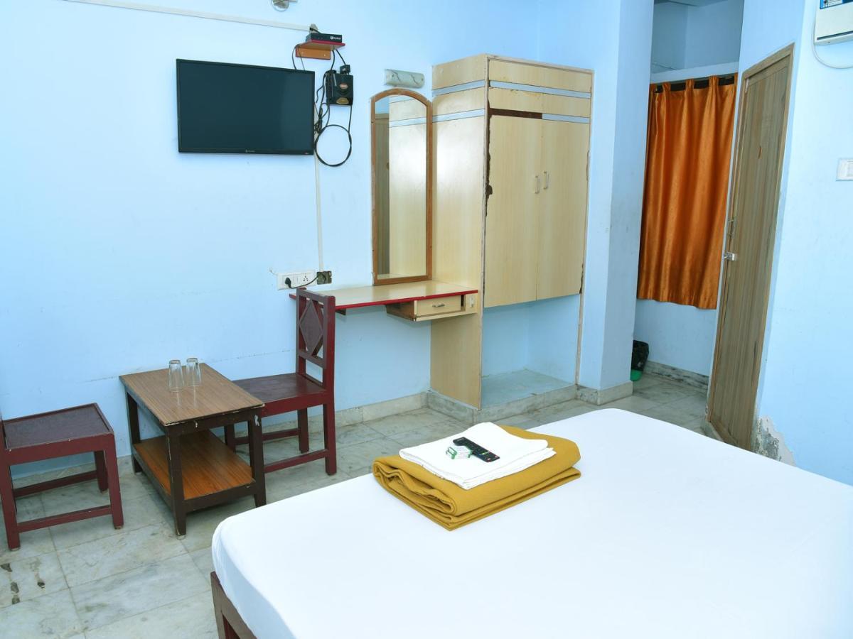 Hotel Aditya Pondicherry Esterno foto